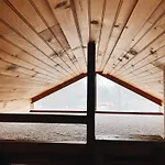 Deluxe Cabin6 Within Campground